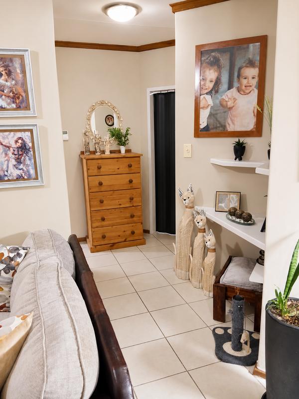 2 Bedroom Property for Sale in Pellissier Free State